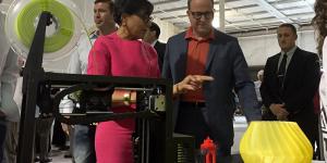 Secretary Pritzker and Representative Polis Visit a 3-D Printing Company